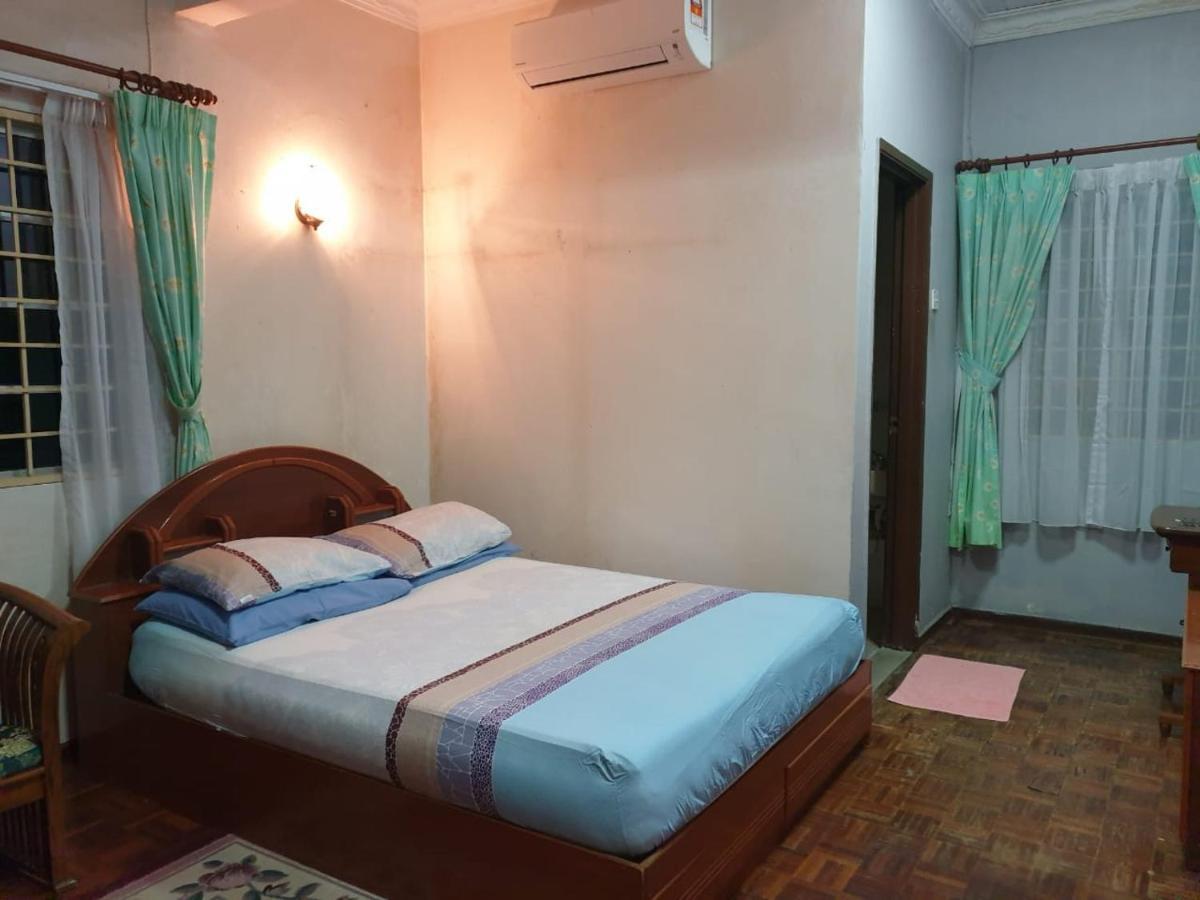 Lavender Impian Homestay Kajang Exterior photo