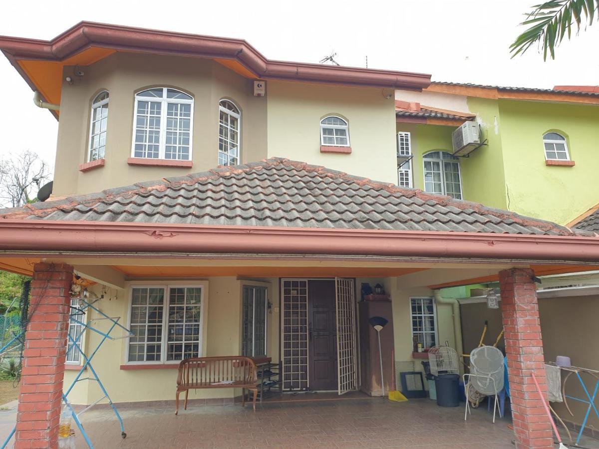 Lavender Impian Homestay Kajang Exterior photo
