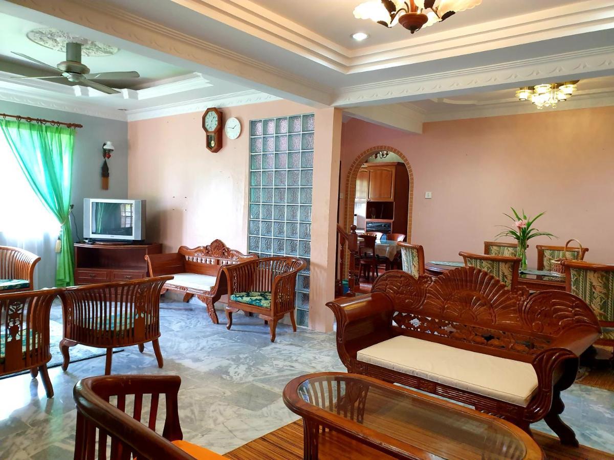 Lavender Impian Homestay Kajang Exterior photo