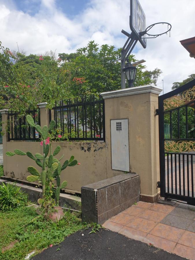 Lavender Impian Homestay Kajang Exterior photo